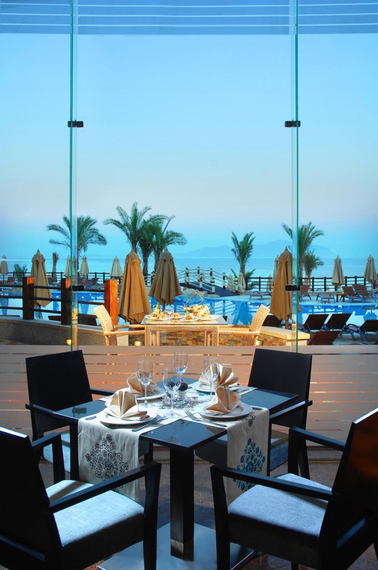 Xperience Sea Breeze Resort Sharm el-Sheikh Exterior foto The pool at the Grand Hotel